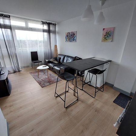 Le Voltaire - T2 Neuf Face Pyrenees Apartment Tarbes Exterior photo