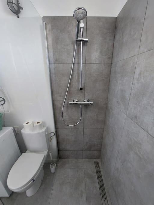 Le Voltaire - T2 Neuf Face Pyrenees Apartment Tarbes Exterior photo